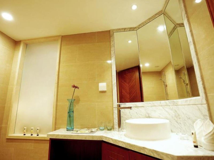Bathroom, Qingdao Impression Hotel, Qingdao