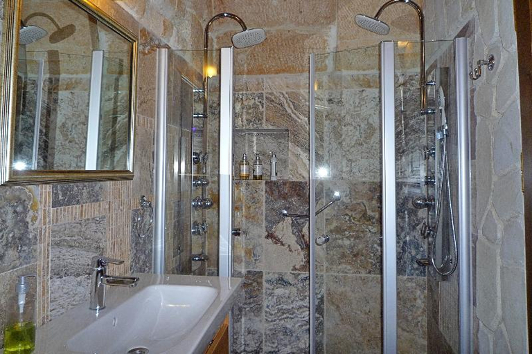 Bathroom 4, Cave Konak Hotel, Ürgüp