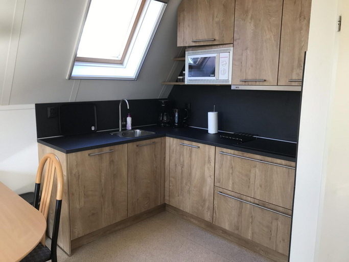 Private kitchen, Holiday Home in Burgerbrug for Family, Zijpe