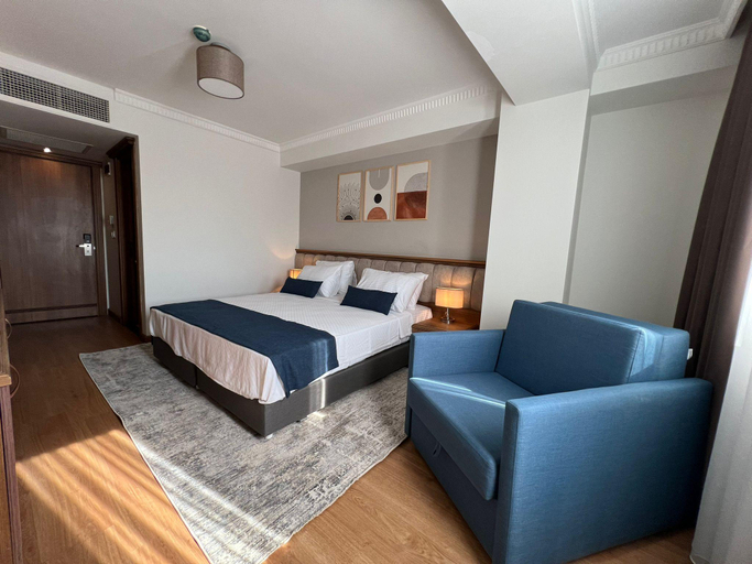 Bedroom 2, İstanblu Hotel & Spa, Konak