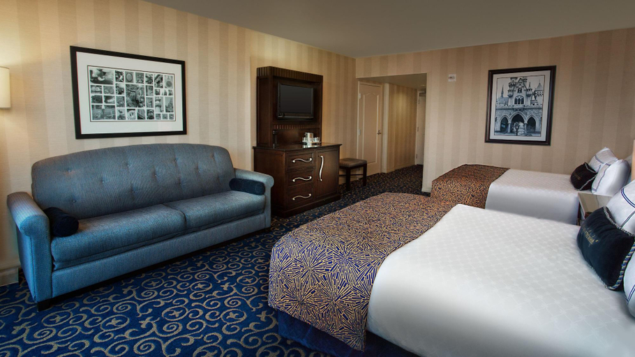 Bedroom 3, Disneyland® Hotel, Orange