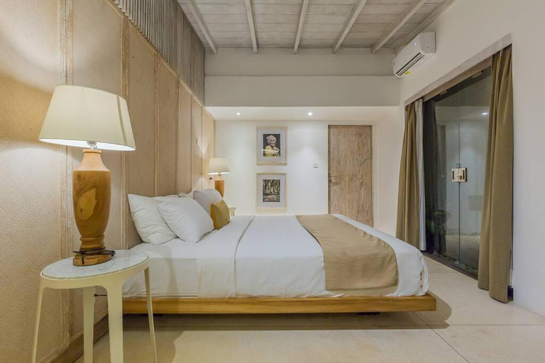 Others 4, 3 bedrooms central Canggu close to the beach, Badung
