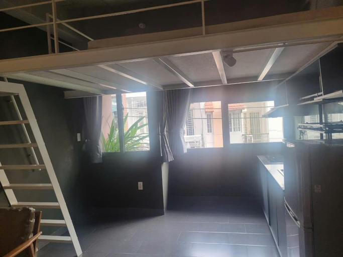 Others 3, Hoa house, Tân Bình