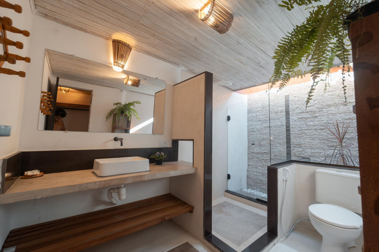 Bathroom 4, Aiuruoca, Porto Seguro