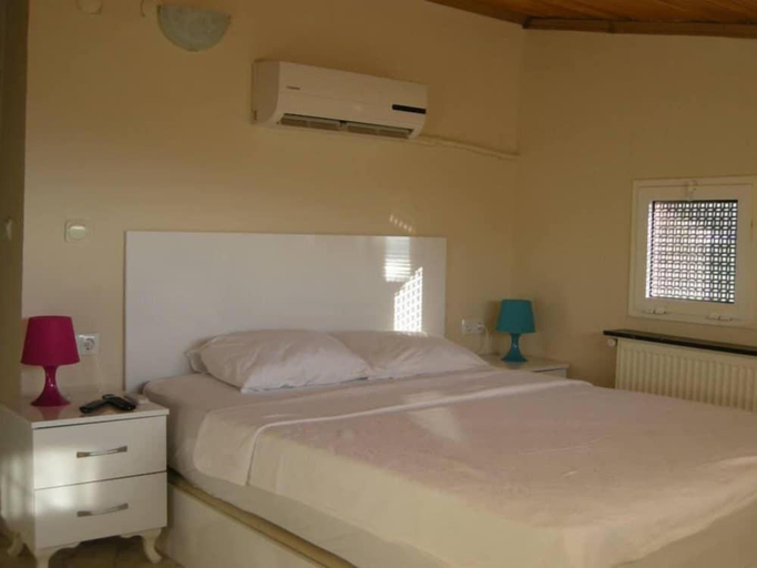 Bedroom 2, Ciftlik Butik Hotel, Çeşme