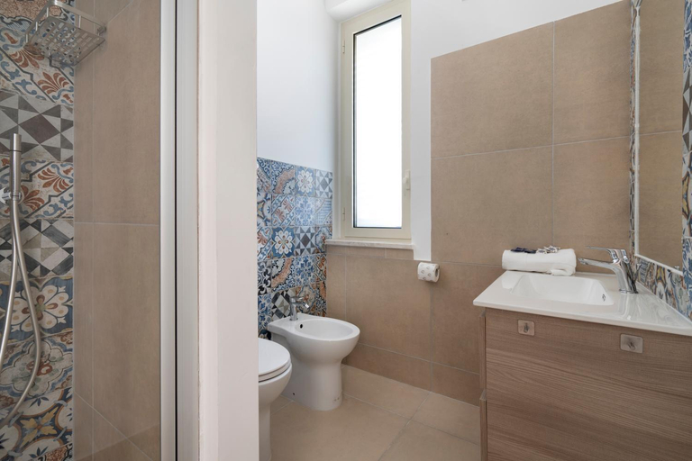 Others 4, Mondello House, Palermo