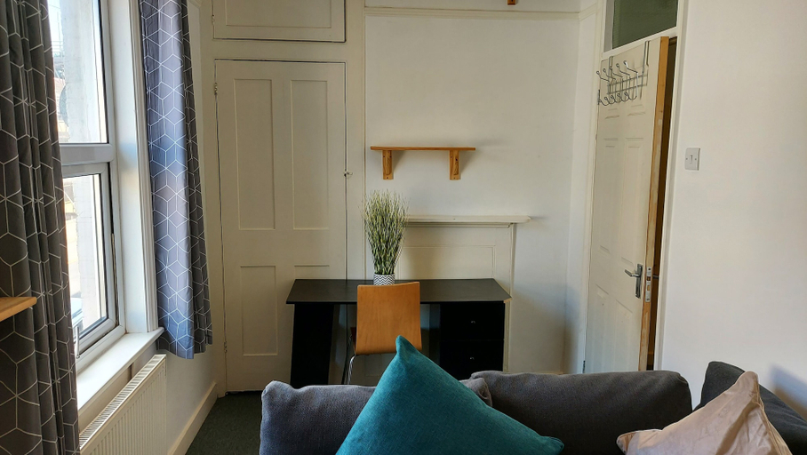 Others 4, Victoria Heights - Beautiful 3-bed in Gillingham K, Medway