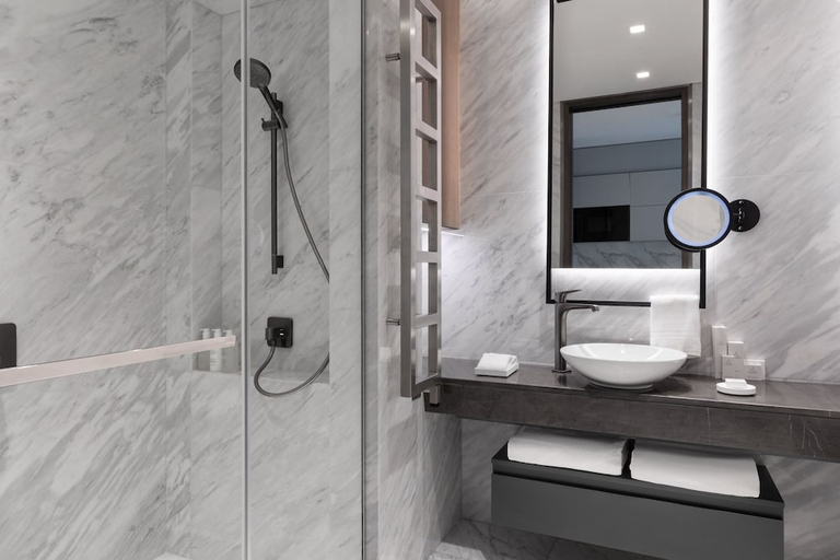 Bathroom 4, JW Marriott Hotel Istanbul Marmara Sea, Bakırköy