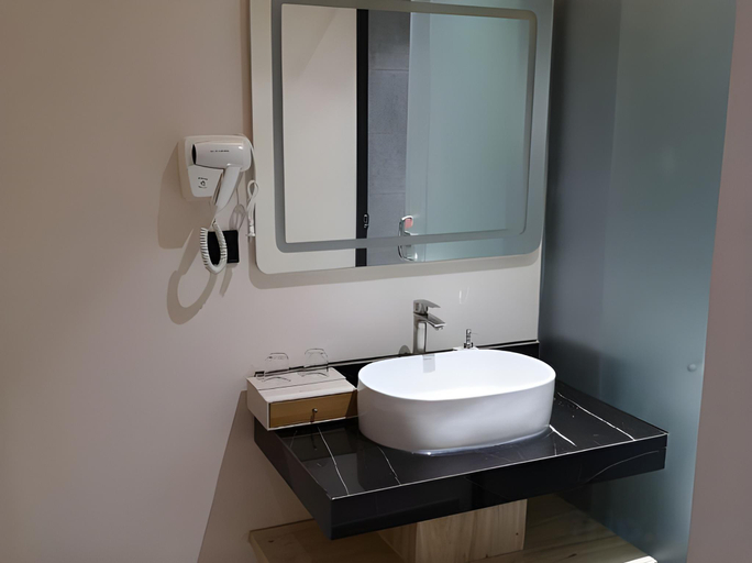 Bathroom 4, Phước Lộc Thọ 2, Ho Chi Minh City