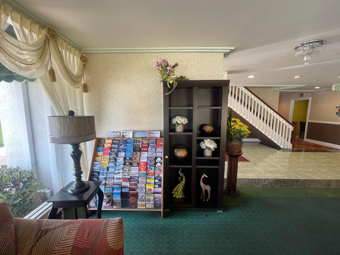 Public Area 3, Hotel Pacific Garden, Los Angeles