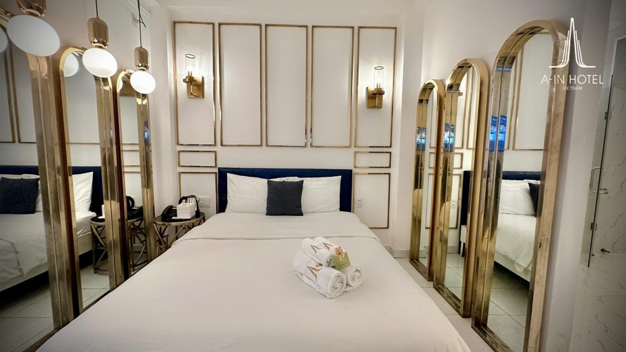 Bedroom 2, A In Hotel Glamour, District 2