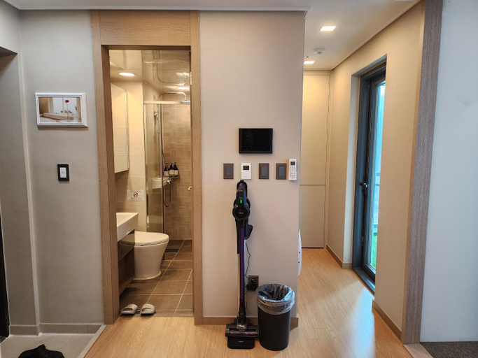 Bathroom 3, Bonatogether in Haeundae Residence, Haeundae