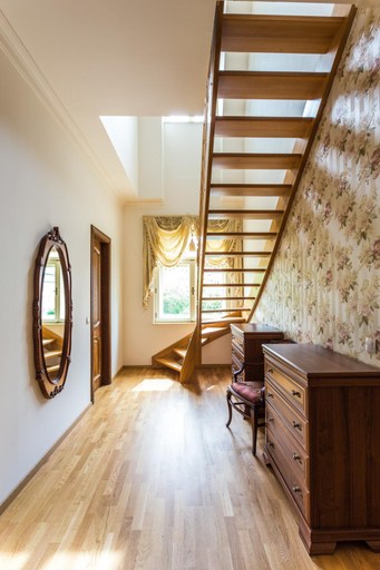 Others 5, Karlsbad Prestige, Karlovy Vary