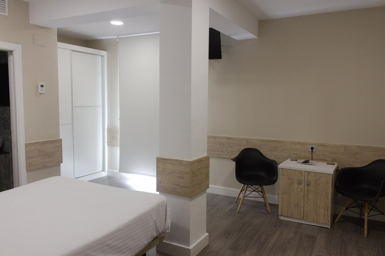 Others 5, Deluxe Hostels & Suites Merida, Badajoz