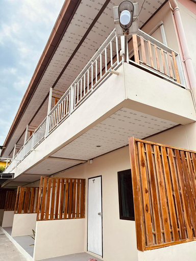Others 5, sampheenong, Pattaya