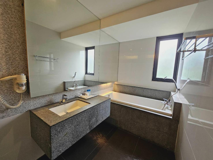 Bathroom 4, Du-Talay Hotel Koh Chang, Koh Chang