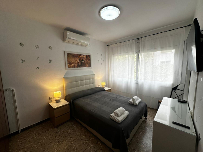 Bedroom 3, Alojamiento en Sepulveda, Barcelona