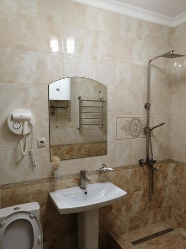 Bathroom 3, Филадэльфия, Malokarachayevskiy rayon