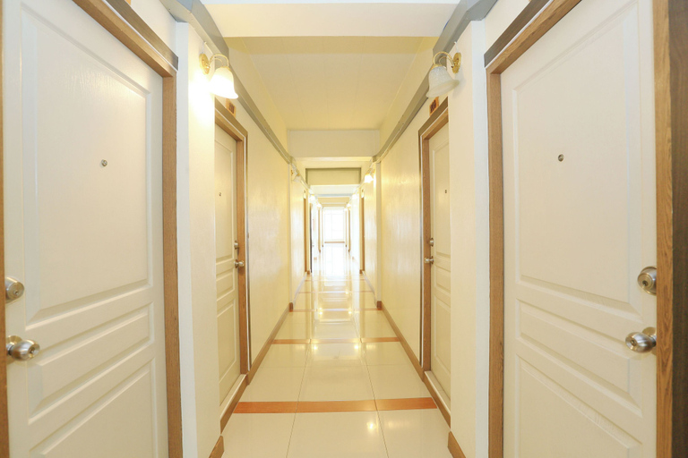 Others 5, SK Resort, Khan Na Yao