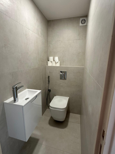 Bathroom 3, Belle maison, 15mn de Paris, 2 parkings gratuits, Val-de-Marne