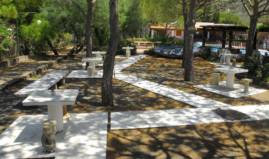 Others 4, Villa Saracina, Messina