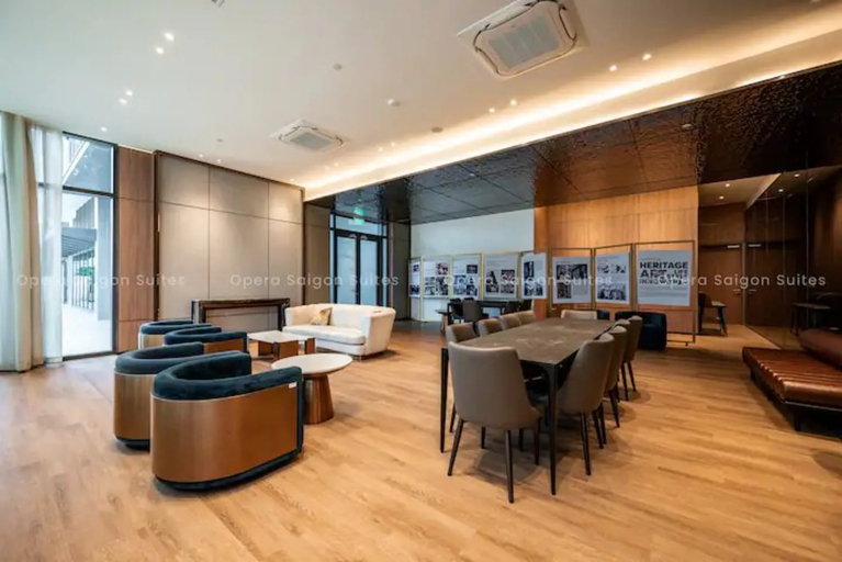 Food & Drinks, Opera View Residence City Center, District 2