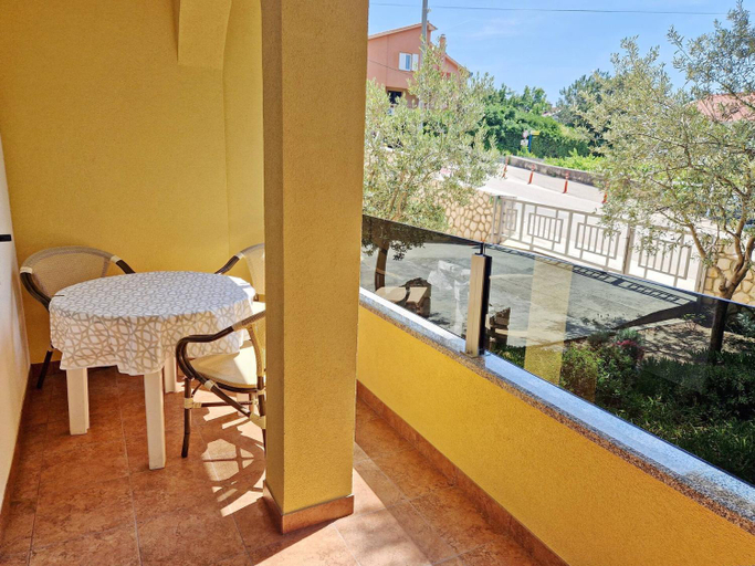 Others 5, Sunshine Residence Baska 2, Baška