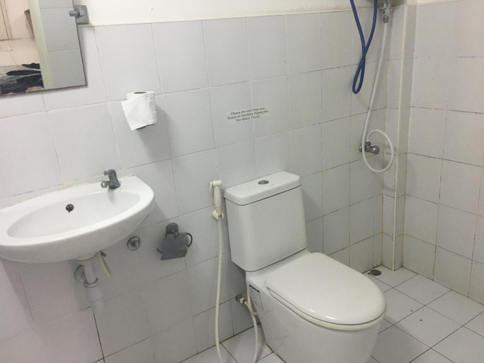 Bathroom 3, Bang Po Village, Ko Samui