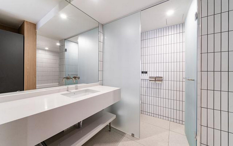 Bathroom, Busan Yeongdo Brown Dot Yeongdo Bridge, Yeongdo