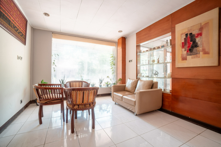 Public Area 4, Rehat at Hotel 10 Buah Batu, Bandung