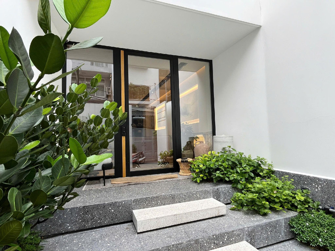 Exterior & Views 2, AHouse Saigon, District 1