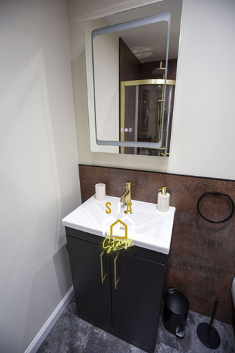 Bathroom 5, Portsoy Retreat - SJA Stays - Luxury 1 Bed Cottage, Aberdeenshire