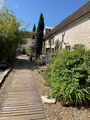 Others 4, La Treille, Yonne