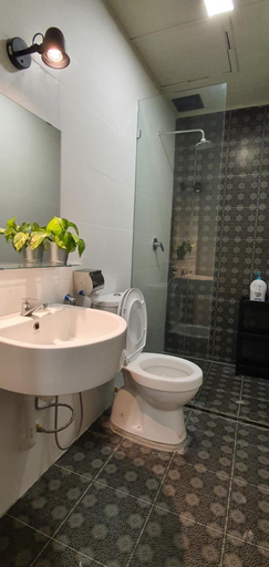 Bathroom 3, ARMENIAN Street Georgetown landed Guest House WL, Penang Island
