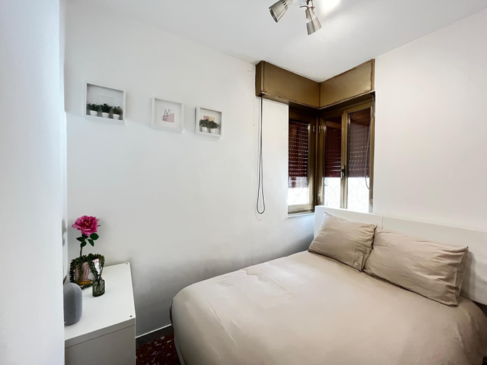 Bedroom 2, BAM BAM Tiburtina, Rome