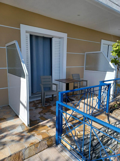 Others 2, Ionian View Guest House, Vlorës