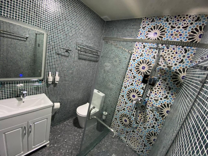 Bathroom 3, Khan Orda Hotel, Toshkent