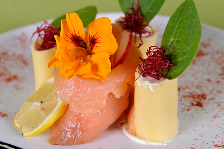 Food & Drinks 4, Le Lion d'Or - Logis Hotels - Hotel 2 etoiles et restaurant, Maine-et-Loire