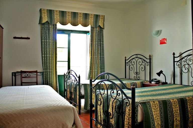 Bedroom 3, Santa Comba Hotel, Moura