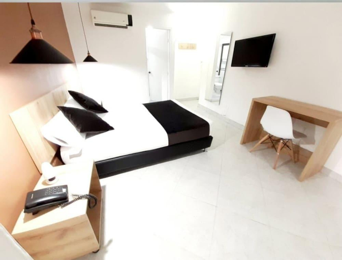 Others 5, Hotel Lukas, Medellín