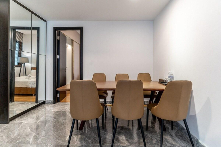 Others 5, 3bed resortstyle in central D1/pool/gym/cigar room, District 1