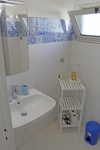 Others 4, B&B Casa Angelina, Napoli