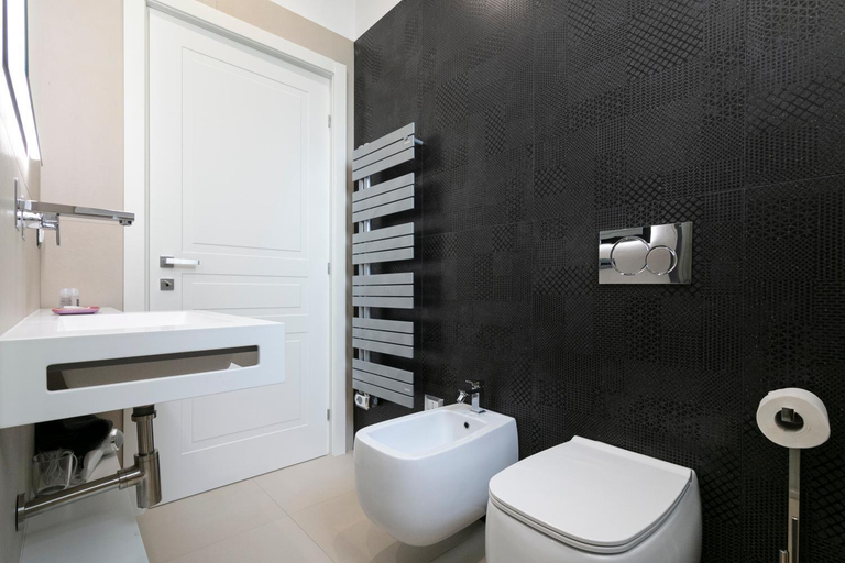 Bathroom 2, Residence Stellaris Apartrooms, Campobasso