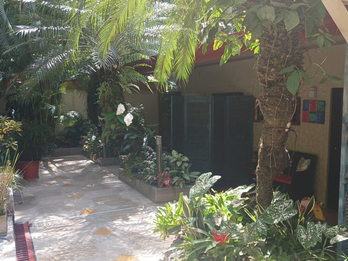 Others 3, Coyaba Tropical Elegant Adult Guesthouse, Aguirre
