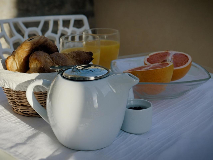 Food & Drinks 4, Hotel restaurant Clos des Sullys, Gard