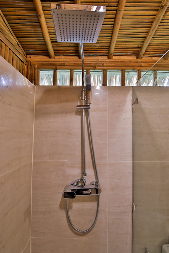 Bathroom 4, PhiPhi CoCo Beach Resort, Mueang Krabi