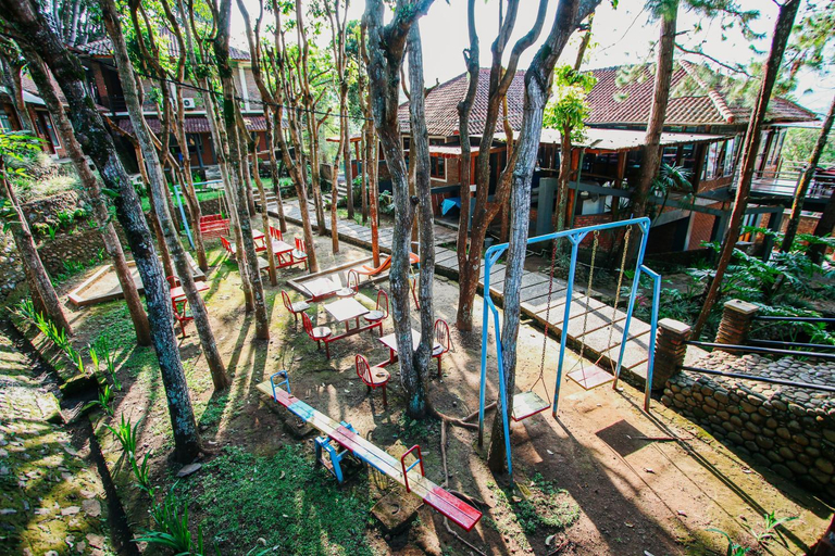 2, Bukit Alamanda Resort & Resto, Garut