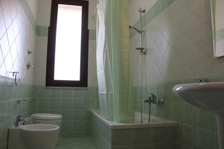 Bathroom, B&B Trapani Bedda, Trapani