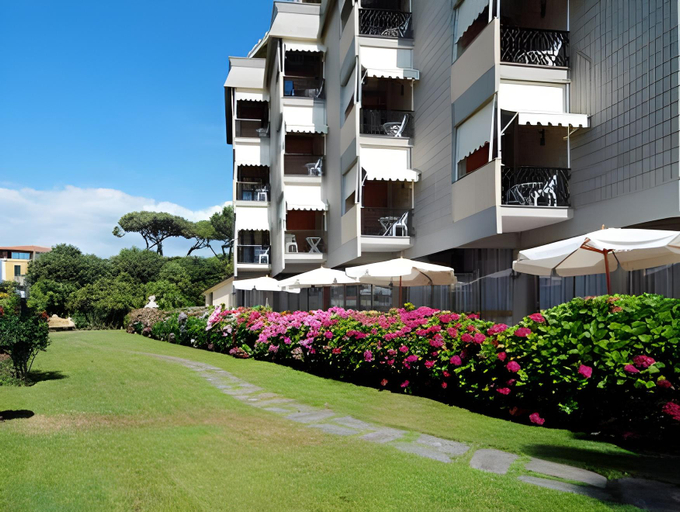 Exterior & Views 2, Hotel Atlantico, Lucca