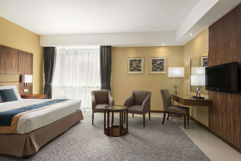 Bedroom 2, Howard Johnson by Wyndham Abu Dhabi, Abu Dhabi City
